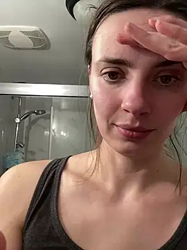 Snapshot of CecilGreen chatting on February 20, 2025, 10:26 pm CecilGreen online show from February 20, 2025, 10:26 pm