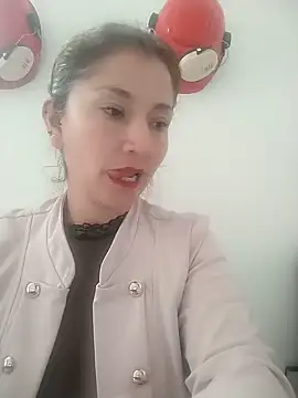 Cielo carpentier69 online show from May 21, 2026, 5:21 pm