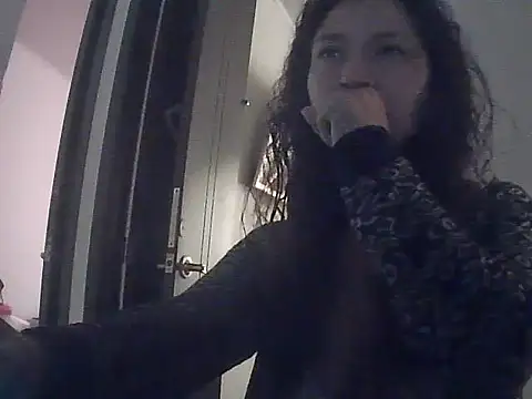 Snapshot of Cielo_carpentier69 chatting on October 29, 2025, 2:16 pm Cielo carpentier69 online show from October 29, 2025, 2:16 pm