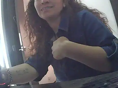 Snapshot of Cielo_carpentier69 chatting on October 14, 2025, 6:08 pm Cielo carpentier69 online show from October 14, 2025, 6:08 pm