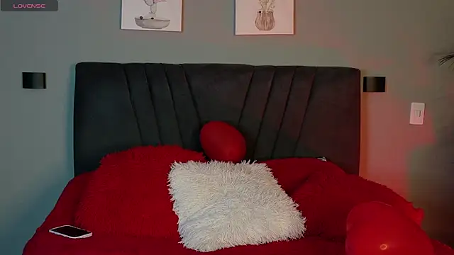 alejandra jonees online show from February 20, 2025, 1:46 am