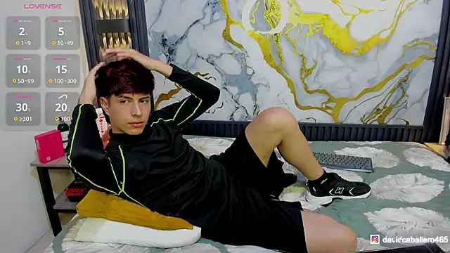 Estiv18  online show from February 15, 2026, 2:45 am