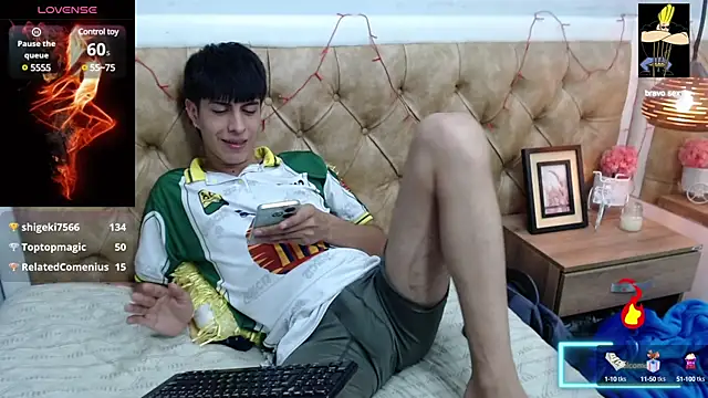 Estiv18  online show from March 19, 2025, 8:23 am