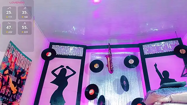 Snapshot of katha_Crawford chatting on September 12, 2025, 7:02 pm katha Crawford online show from September 12, 2025, 7:02 pm