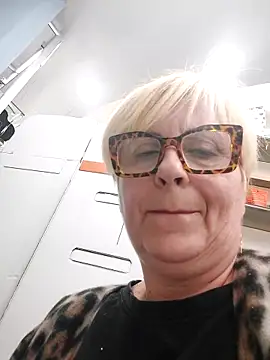 Pumabionda online show from March 10, 2026, 5:50 pm