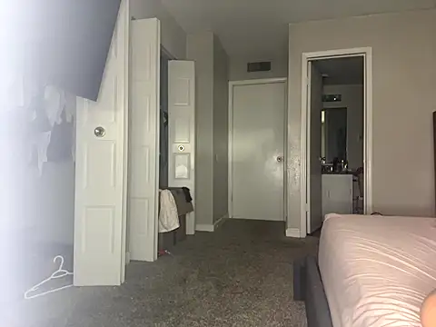 angelicasn0w online show from September 24, 2025, 2:34 pm