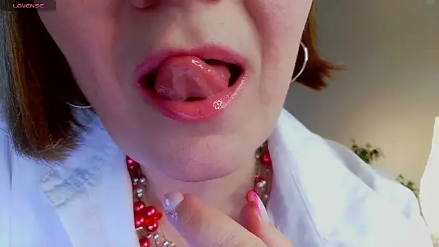 LizaMilfa online show from February 21, 2025, 1:22 pm