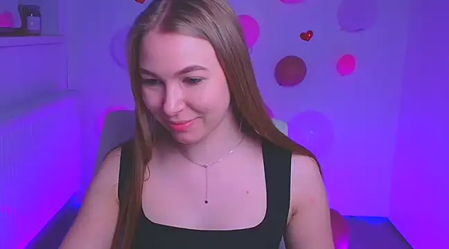 Snapshot of Dana_flowers chatting on March 7, 2025, 3:18 pm Dana flowers online show from March 7, 2025, 3:18 pm