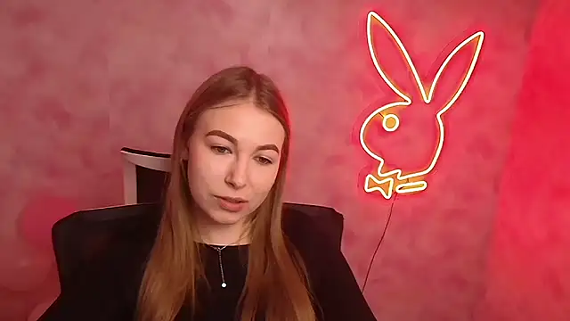 Snapshot of Dana_flowers chatting on March 5, 2025, 6:23 am Dana flowers online show from March 5, 2025, 6:23 am