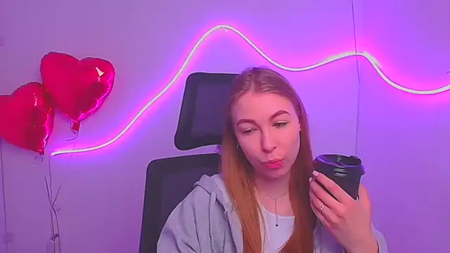 Snapshot of Dana_flowers chatting on March 14, 2025, 6:10 am Dana flowers online show from March 14, 2025, 6:10 am