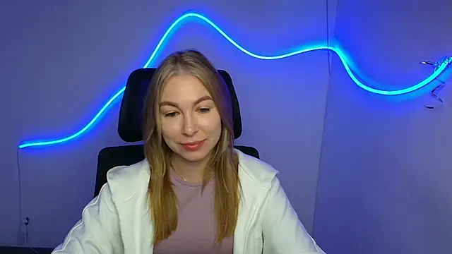 Snapshot of Dana_flowers chatting on September 24, 2025, 5:25 am Dana flowers online show from September 24, 2025, 5:25 am