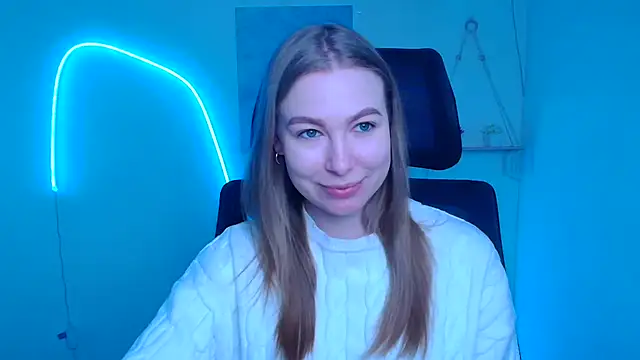 Snapshot of Dana_flowers chatting on January 19, 2026, 6:28 am Dana flowers online show from January 19, 2026, 6:28 am