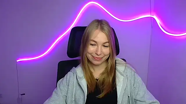 Snapshot of Dana_flowers chatting on September 27, 2025, 5:24 am Dana flowers online show from September 27, 2025, 5:24 am