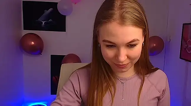 Snapshot of Dana_flowers chatting on February 26, 2025, 9:12 am Dana flowers online show from February 26, 2025, 9:12 am