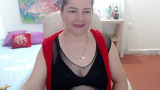 leonela 69 online show from March 4, 2026, 11:12 pm