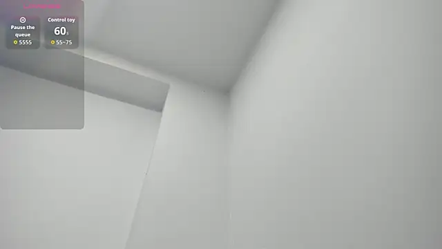 EmiliaRose  online show from October 11, 2025, 8:43 pm