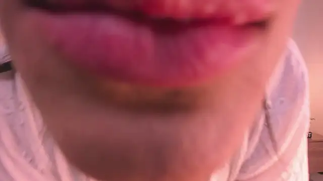 Snapshot of KenyaCopper chatting on November 28, 2025, 12:33 am KenyaCopper online show from November 28, 2025, 12:33 am