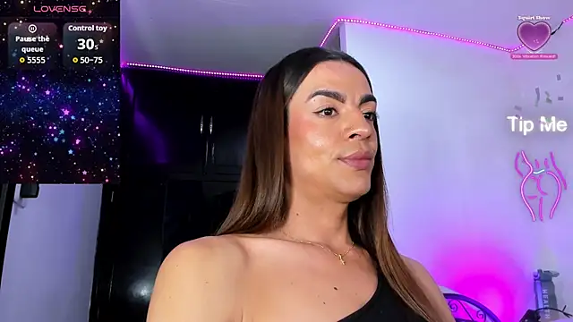 Dollcatalina online show from April 19, 2026, 3:40 am