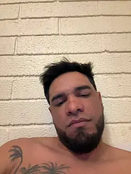 Snapshot of guajiro276565 chatting on February 16, 2025, 12:30 am guajiro276565 online show from February 16, 2025, 12:30 am