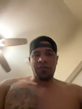 Snapshot of guajiro276565 chatting on February 25, 2025, 7:49 pm guajiro276565 online show from February 25, 2025, 7:49 pm