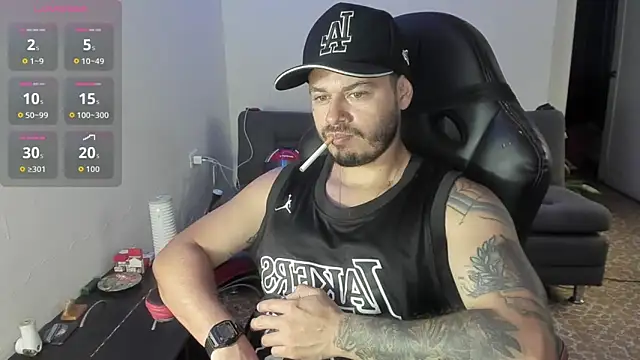 Snapshot of ragnar_lothbrok777 chatting on October 17, 2025, 10:22 pm ragnar lothbrok777 online show from October 17, 2025, 10:22 pm