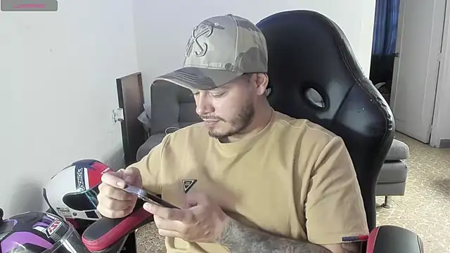 Snapshot of ragnar_lothbrok777 chatting on September 11, 2025, 6:19 pm ragnar lothbrok777 online show from September 11, 2025, 6:19 pm