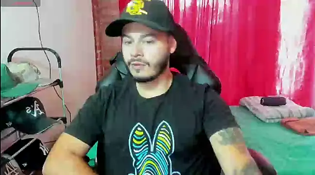 Snapshot of ragnar_lothbrok777 chatting on March 5, 2025, 7:49 pm ragnar lothbrok777 online show from March 5, 2025, 7:49 pm