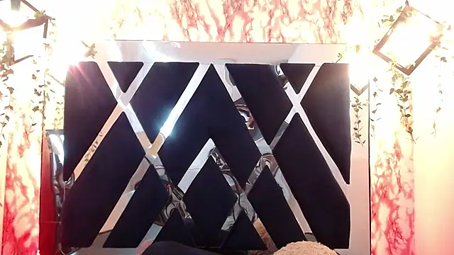 charlotte bluee online show from September 19, 2025, 6:45 pm