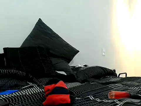 Iscariot19 online show from September 9, 2025, 9:24 pm