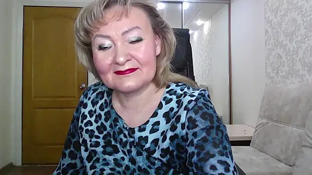 Victoria secrets  online show from February 10, 2026, 5:17 am