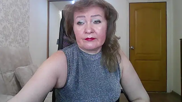 Victoria secrets  online show from March 3, 2025, 1:56 pm