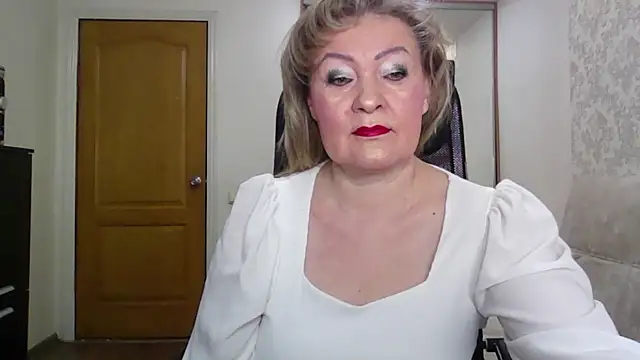 Victoria secrets  online show from February 12, 2026, 4:56 am