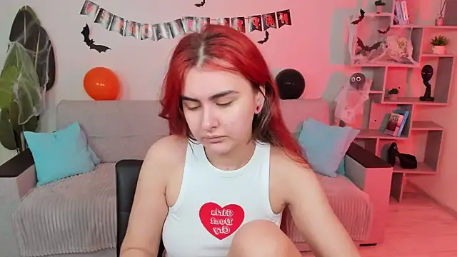 GabriellaMays online show from October 18, 2025, 5:09 am