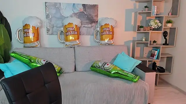 GabriellaMays online show from September 28, 2025, 5:14 am