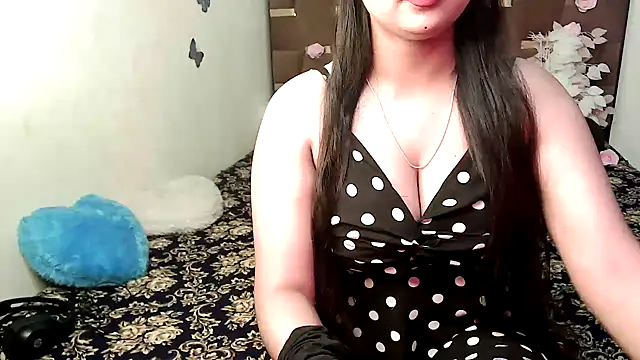 megancatluna online show from October 30, 2025, 5:39 am