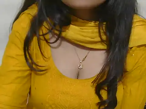 Cute anamikasingh online show from February 28, 2025, 12:52 pm