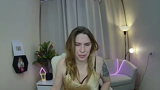 TessaDaybreak online show from March 11, 2026, 9:03 am