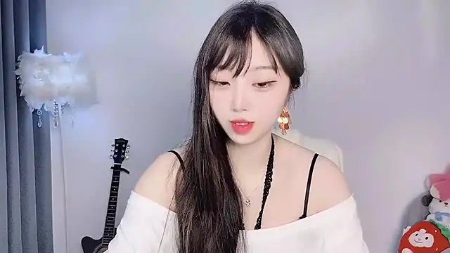 yukiyyuu44 online show from March 5, 2025, 7:17 pm