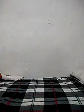 Snapshot of Dalou3a-69 chatting on March 22, 2025, 12:39 am Dalou3a-69 online show from March 22, 2025, 12:39 am