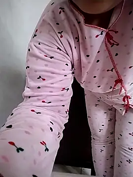 Snapshot of Dalou3a-69 chatting on October 4, 2025, 8:27 am Dalou3a-69 online show from October 4, 2025, 8:27 am