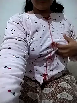 Snapshot of Dalou3a-69 chatting on March 12, 2025, 1:47 am Dalou3a-69 online show from March 12, 2025, 1:47 am