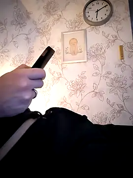 Teemu online show from November 5, 2025, 4:10 pm