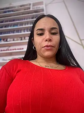 Naatalia online show from March 9, 2026, 5:49 pm