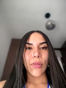 Naatalia online show from September 21, 2025, 8:47 pm