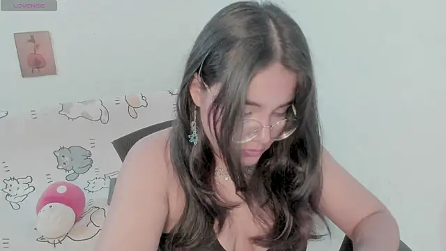 Naoko 7w7 online show from March 22, 2025, 2:03 pm