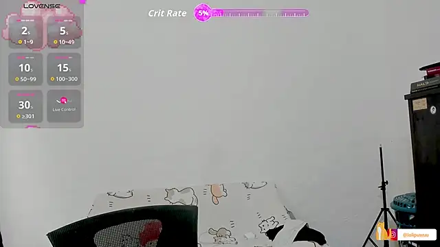 Naoko 7w7 online show from October 23, 2025, 10:08 pm