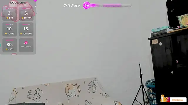 Naoko 7w7 online show from October 8, 2025, 10:10 pm