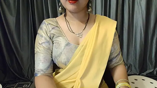 goldiwets online show from October 10, 2025, 2:12 am