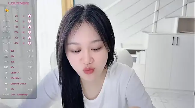 Cassie-20 online show from March 18, 2025, 2:40 am