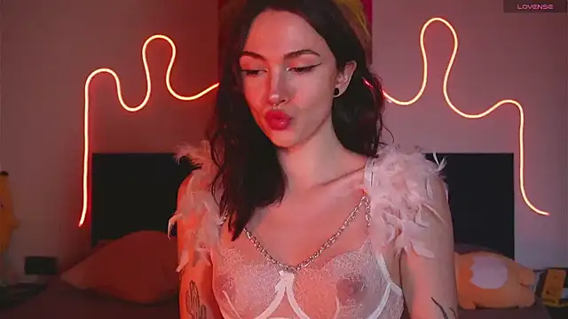 Limy Sweet online show from February 13, 2026, 9:09 am